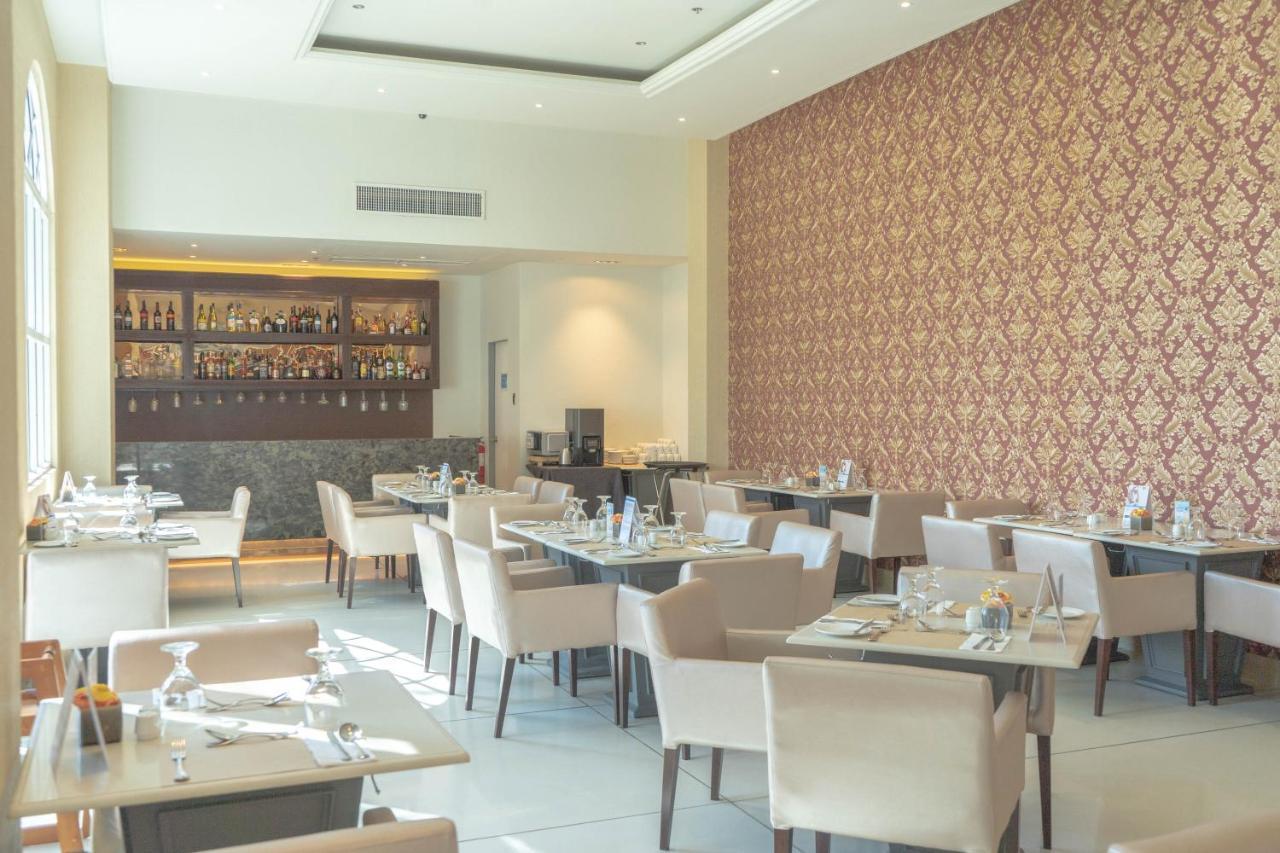 The Monarch Hotel Calasiao Экстерьер фото